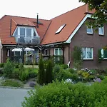 Relaxen Am - Mit Parkplatz Und Whirlpoolwanne, Ostsee Rostock