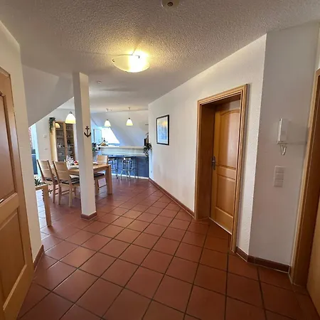 Apartment Relaxen Am - Mit Parkplatz Und Whirlpoolwanne, Ostsee Rostock