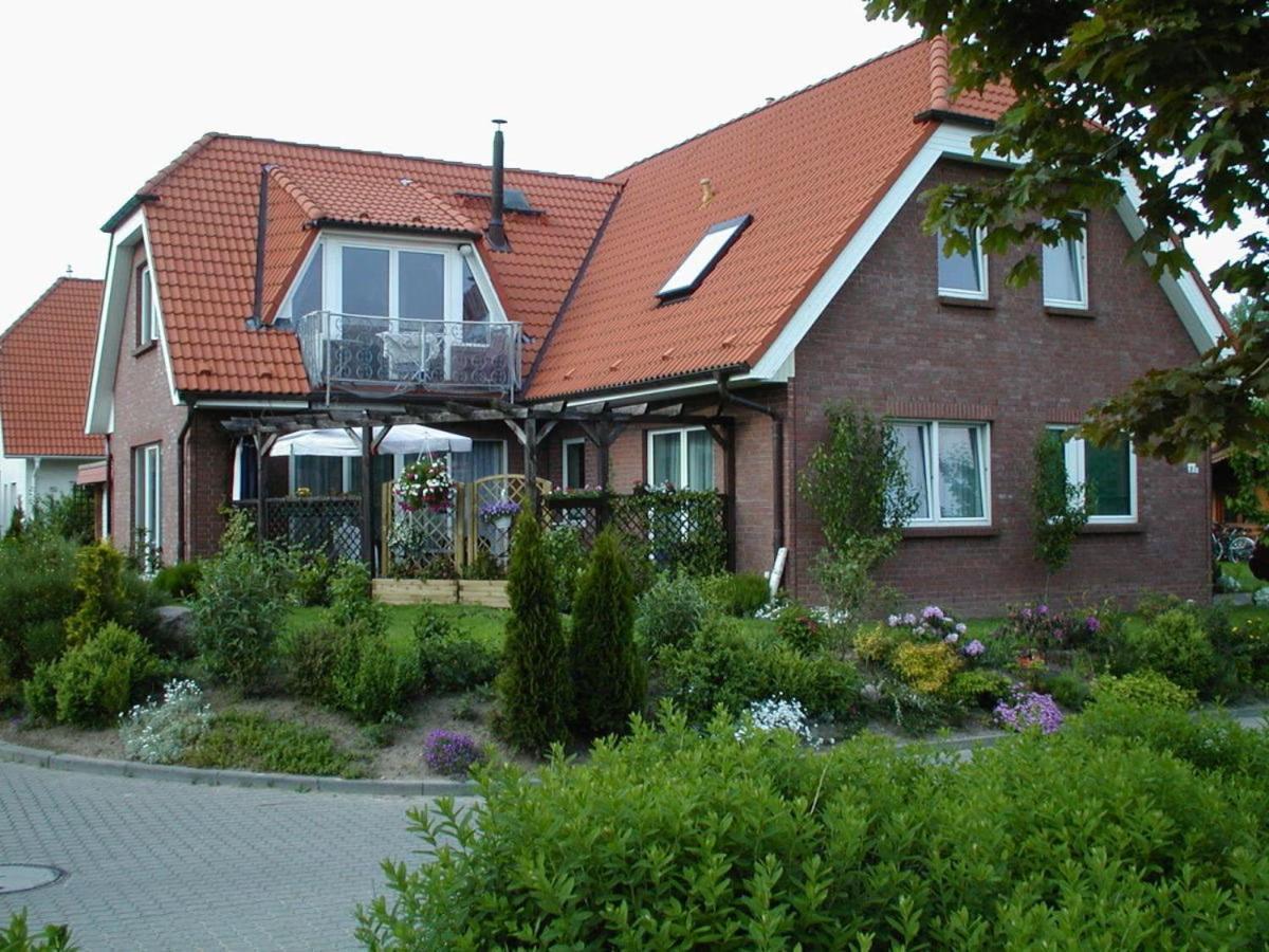 Relaxen Am - Mit Parkplatz Und Whirlpoolwanne, Ostsee Rostock